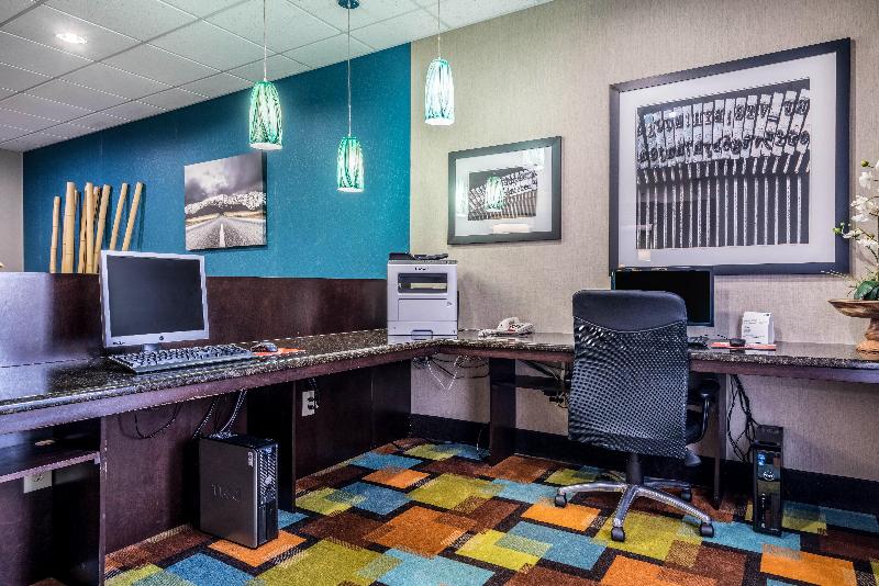 호텔 Holiday Inn Express & Suites Roanoke Rapids Se By Ihg