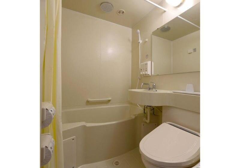 ホテル Toyoko Inn Yokohama Shinkoyasu Ekimae