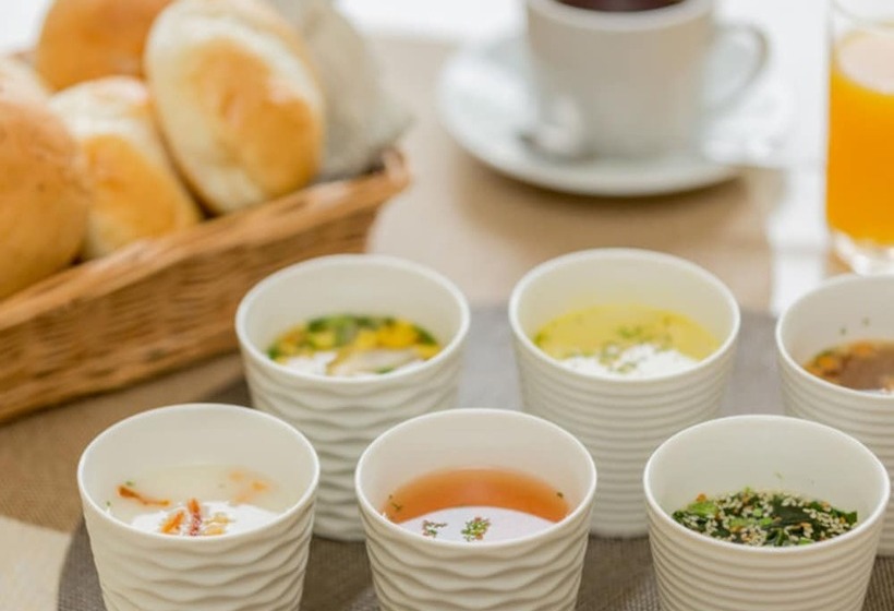 فندق Toyoko Inn Yokohama Stadium-mae Honkan