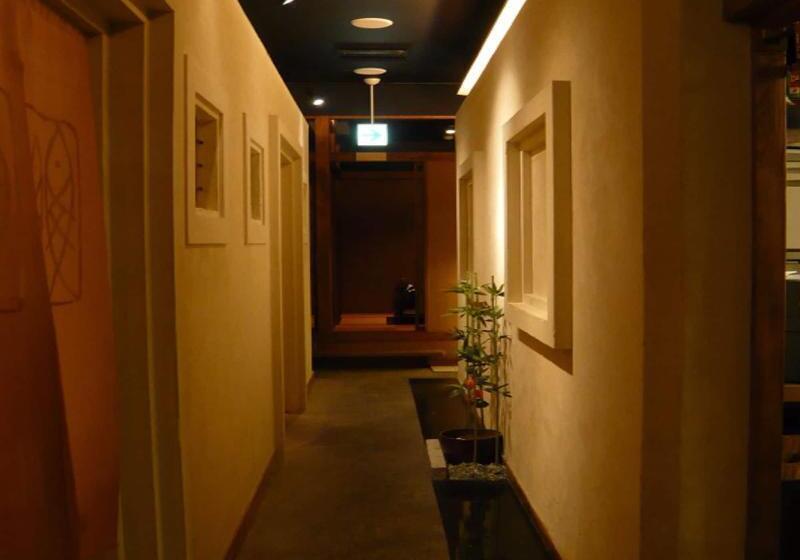 Harbor Plaza Hotel