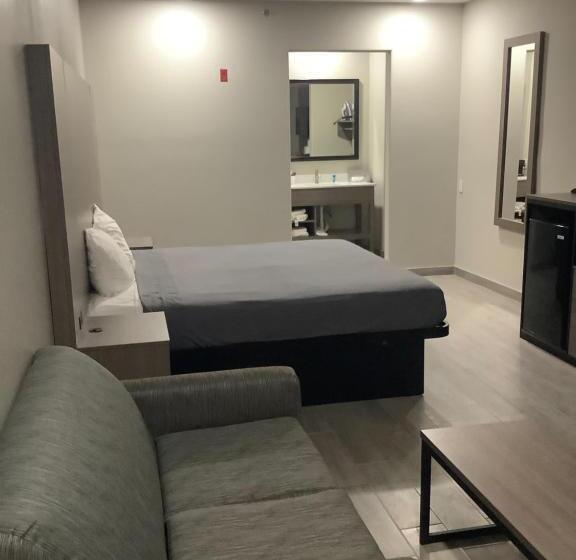 בית מלון כפרי Americas Best Value Inn & Suites San Benito