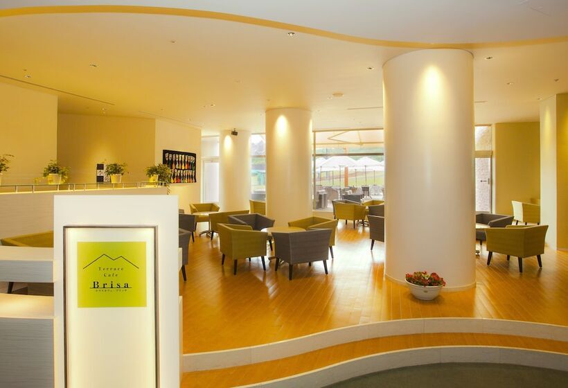 هتل Ana Crowne Plaza Resort Appi Kogen, An Ihg