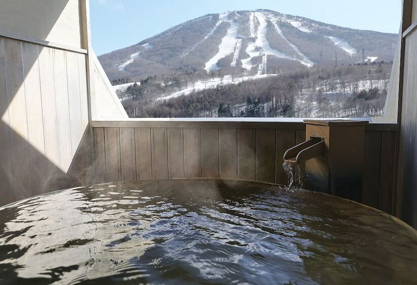 هتل Ana Crowne Plaza Resort Appi Kogen, An Ihg