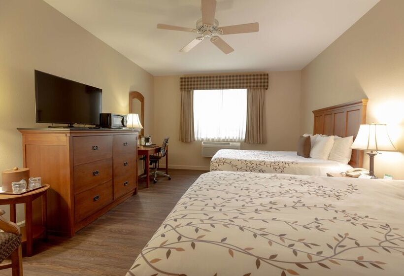ホテル Best Western Lodge At River S Edge