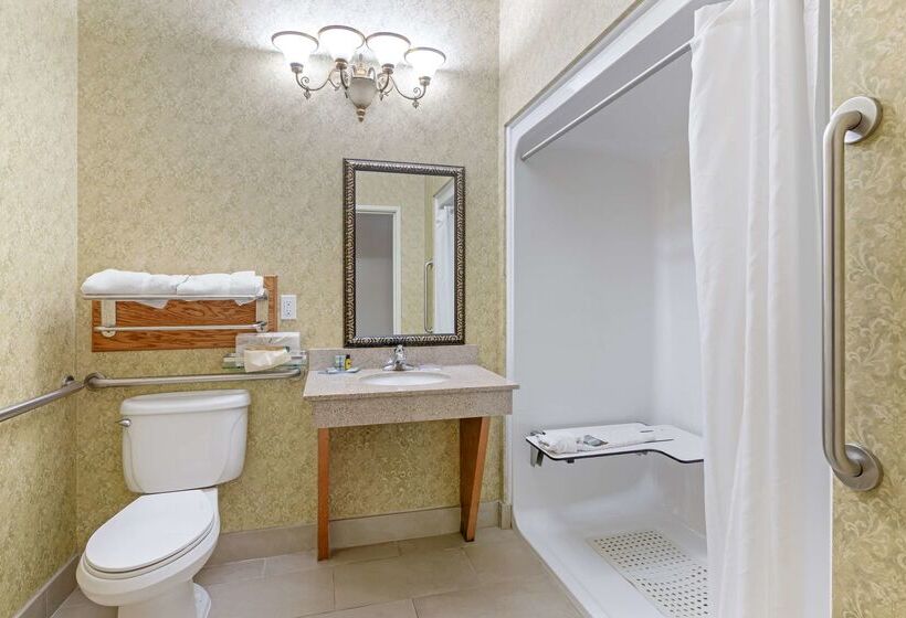 호텔 Best Western Plus Bradbury Inn And Suites