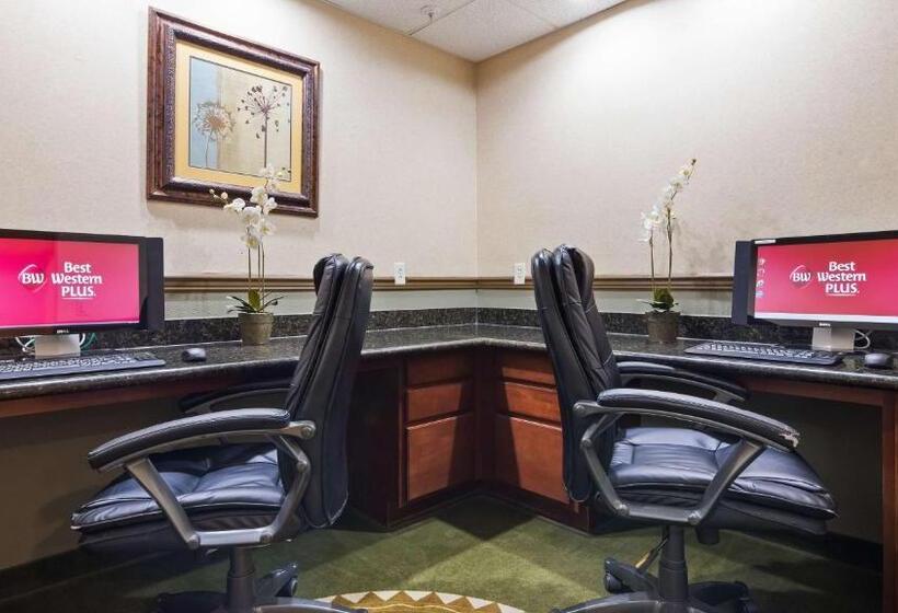 فندق Best Western Plus Montezuma Inn And Suites