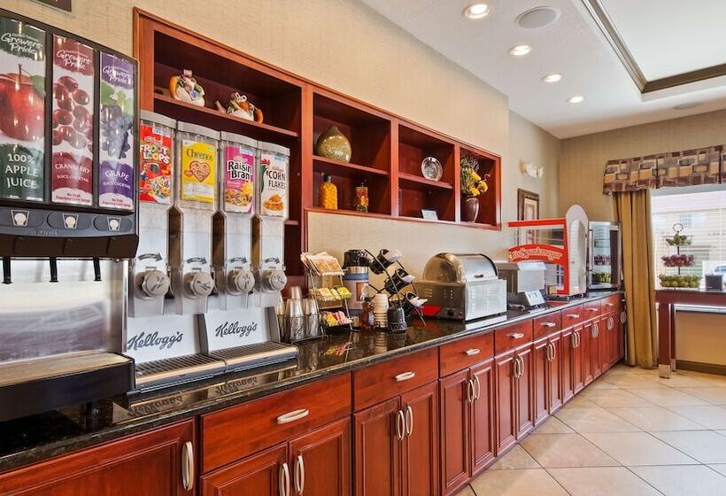 فندق Best Western Plus Montezuma Inn And Suites