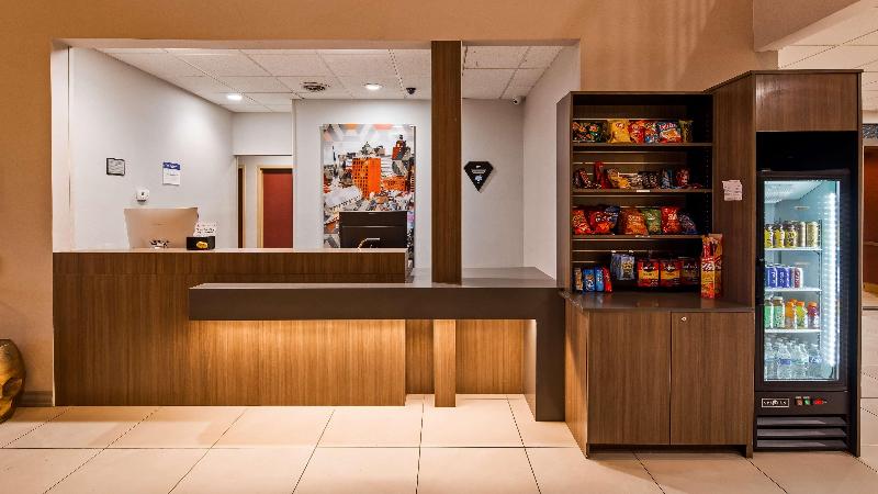 هتل Best Western Plus New Cumberland