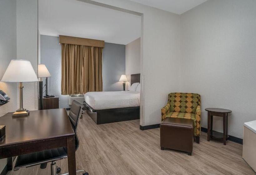 בית מלון כפרי Best Western Plus Silver Creek Inn