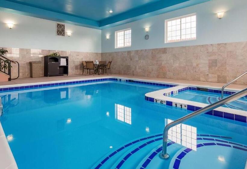 فندق Best Western Plus Wakeeney Inn & Suites