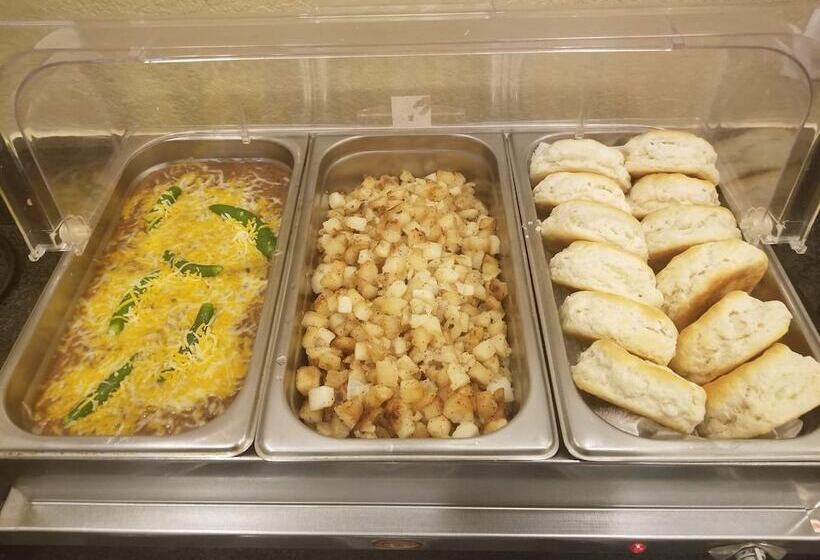 酒店 Cotulla Whitten Inn