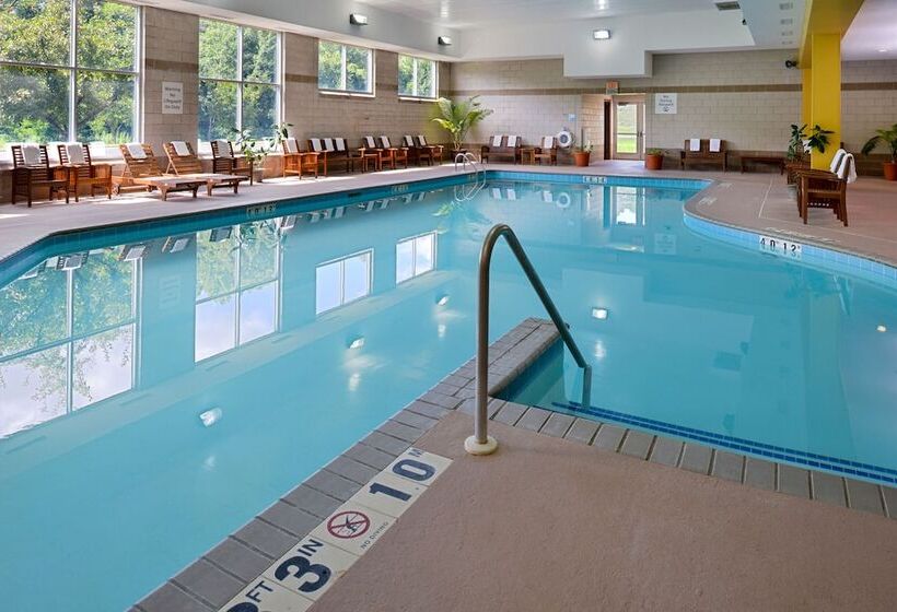 فندق Holiday Inn Express St Croix Valley, An Ihg