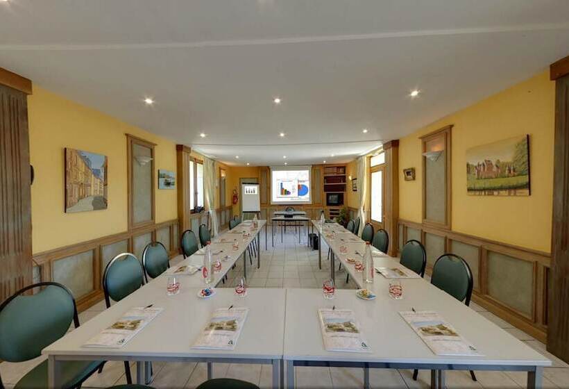 ホテル Les Etangs De Guibert