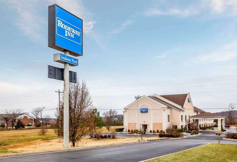 ホテル Tahlequah Inn