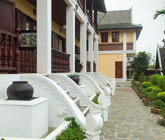 هتل The View Pavilion