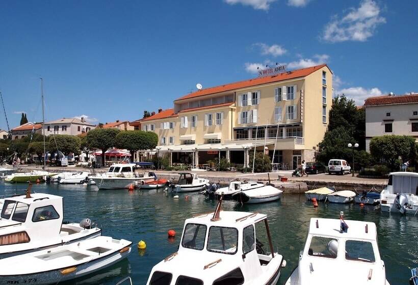 هتل Adria