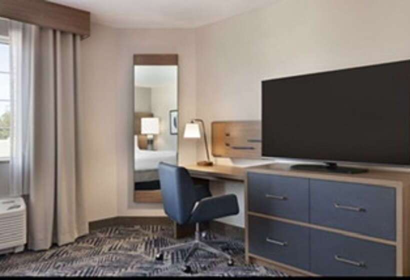 בית מלון כפרי Candlewood Suites Mount Pleasant, An Ihg