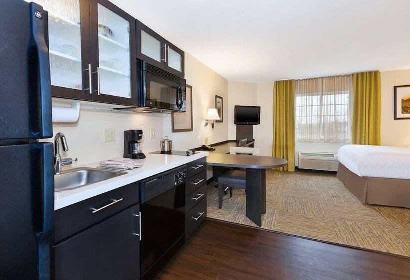 호텔 Candlewood Suites Polaris, An Ihg