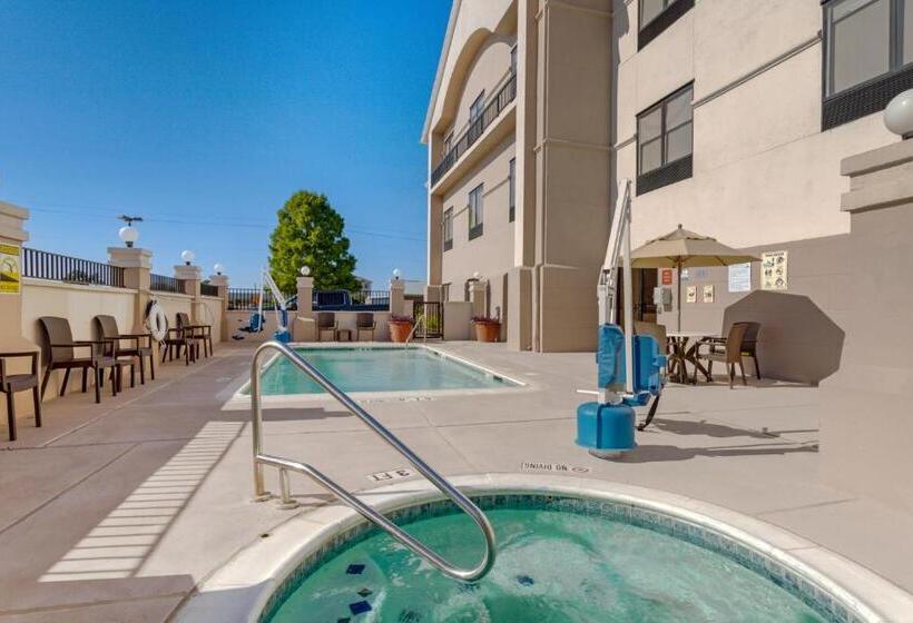 בית מלון כפרי Comfort Suites La Porte