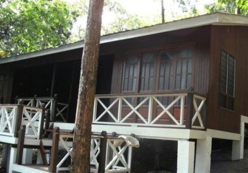 酒店 Coral View Island Resort