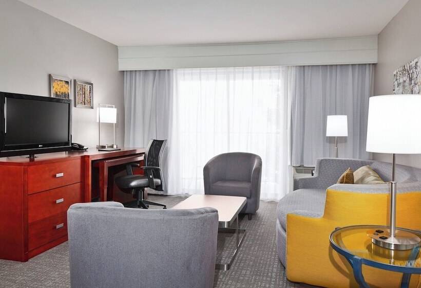 هتل Courtyard By Marriott Corpus Christi