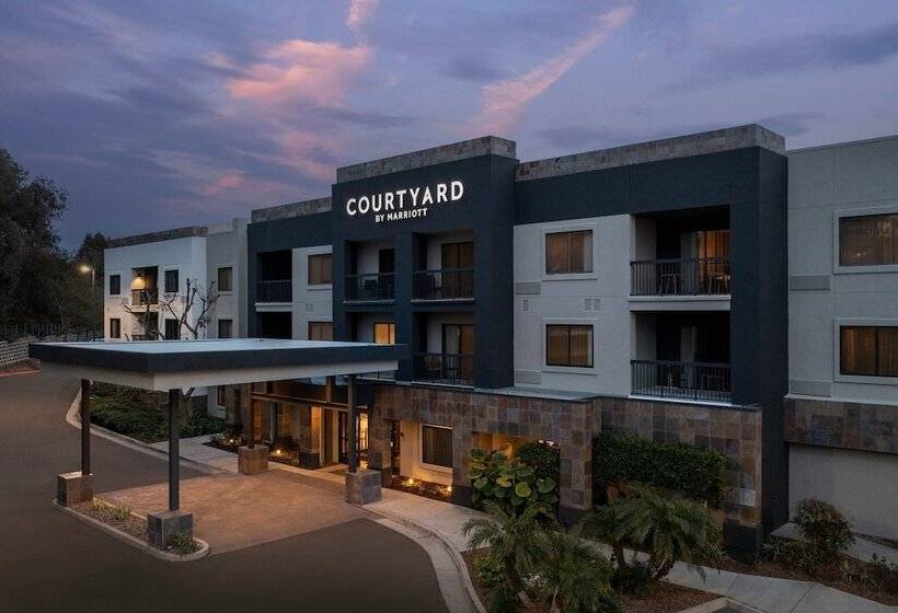 فندق Courtyard By Marriott San Diego Carlsbad