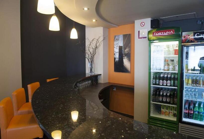 酒店 Gorzów