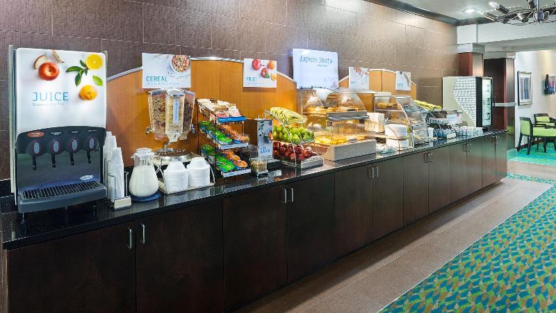 ホテル Holiday Inn Express And Suites Stroudsburg Poconos, An Ihg