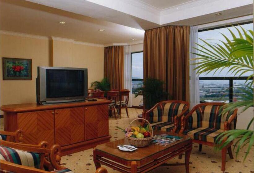 فندق Pearl View