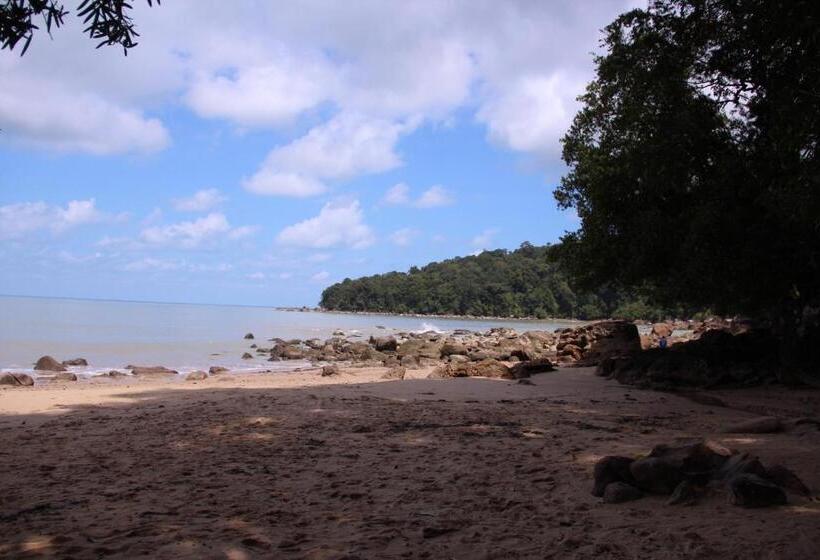 هتل Permai Rainforest Resort