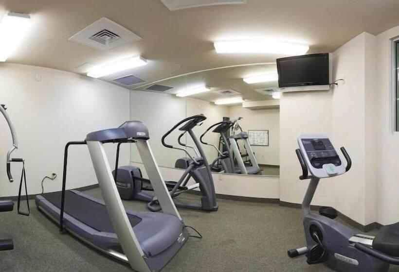 בית מלון כפרי Holiday Inn Express & Suites Englewood   Denver South, An Ihg