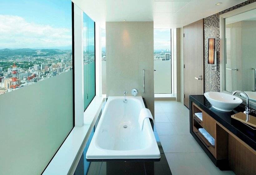 هتل The Westin Sendai