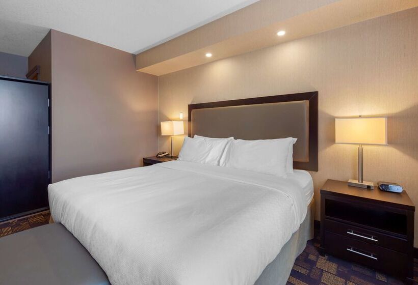 בית מלון כפרי Best Western Plus Fox Creek