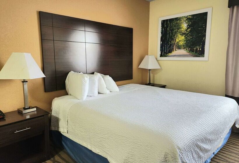 هتل Days Inn & Suites By Wyndham Pasadena