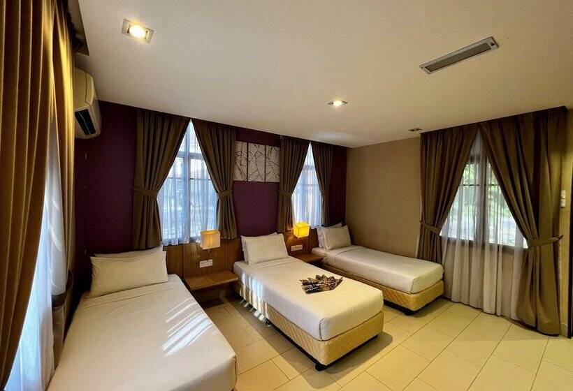 هتل De Palma Resort Kuala Selangor