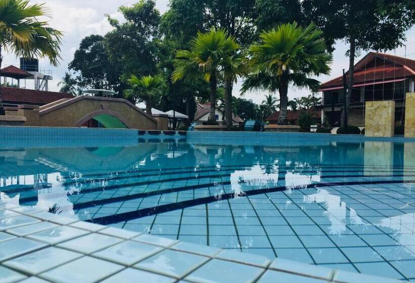 هتل De Palma Resort Kuala Selangor