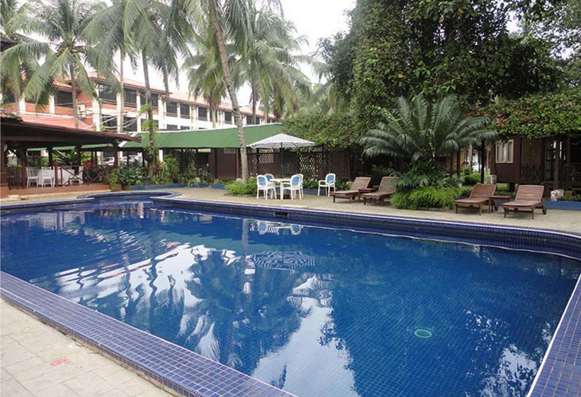 هتل Le Village Beach Resort Kuantan