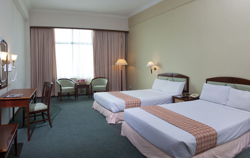 호텔 Summit  Bukit Mertajam