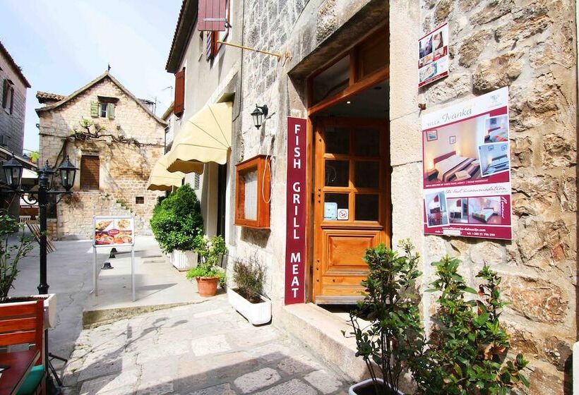 پانسیون Villa Ivanka