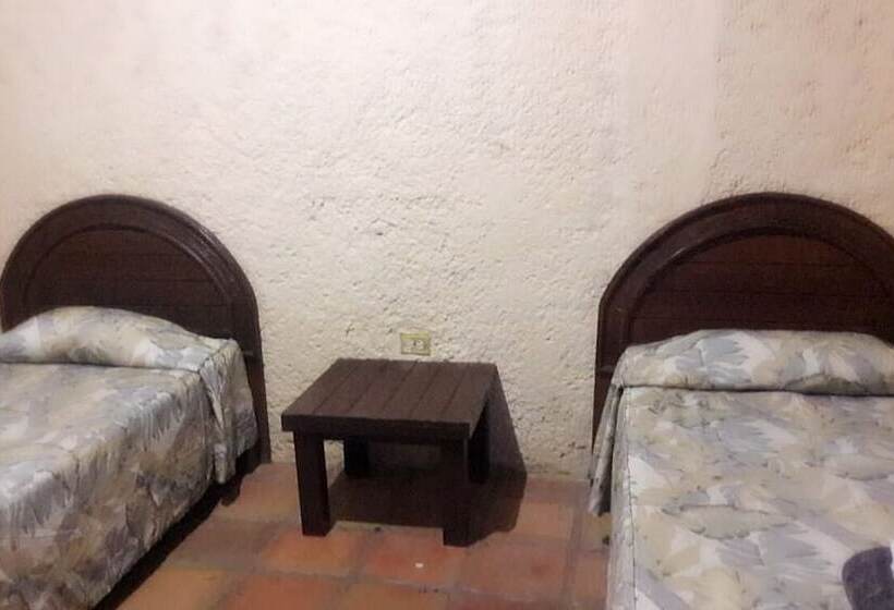 فندق Hacienda Escondida