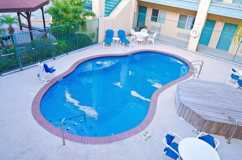Hotel Texas Inn And Suites Rgv