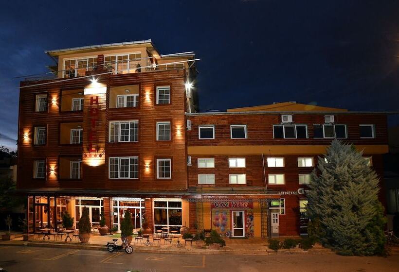 Garni Hotel Garson Lux Ns