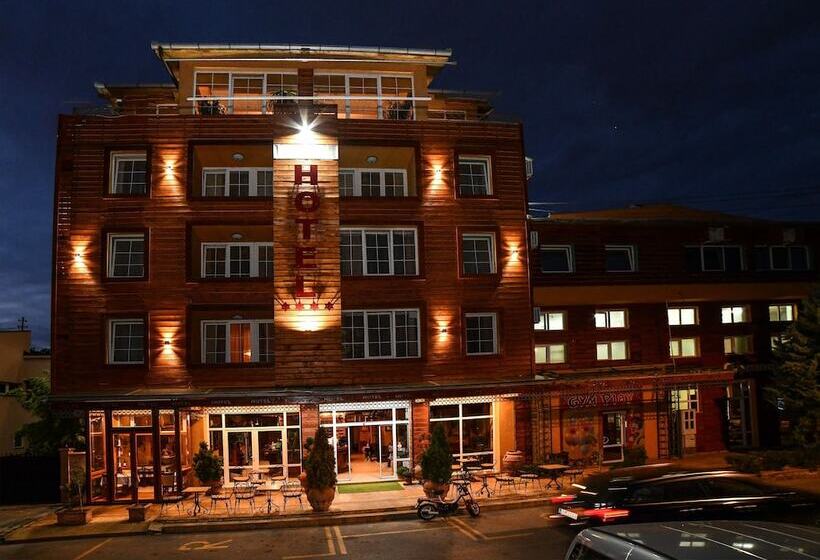 Garni Hotel Garson Lux Ns