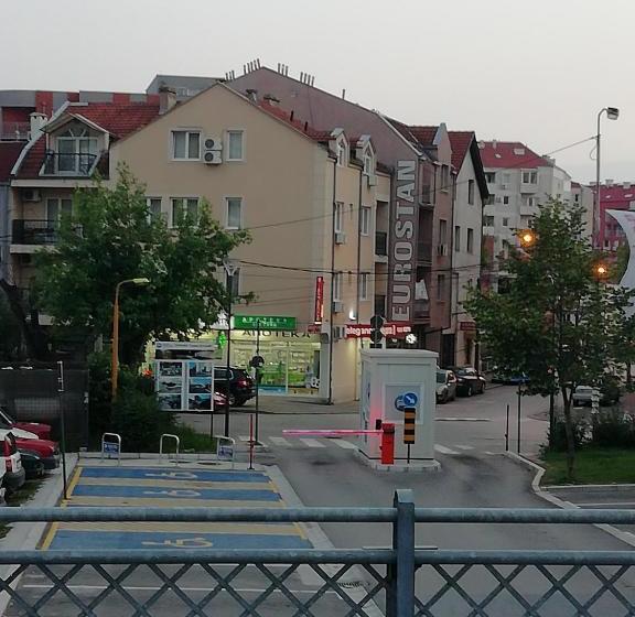 هتل Accommodation Elegance