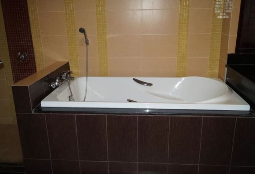 בית מלון כפרי Arawan Riverside