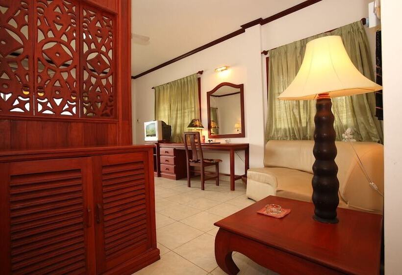 هتل Vansana Vang Vieng