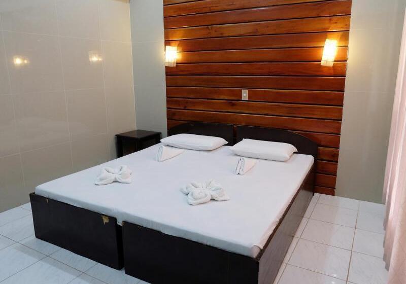 Hotel Dumaluan Beach Resort