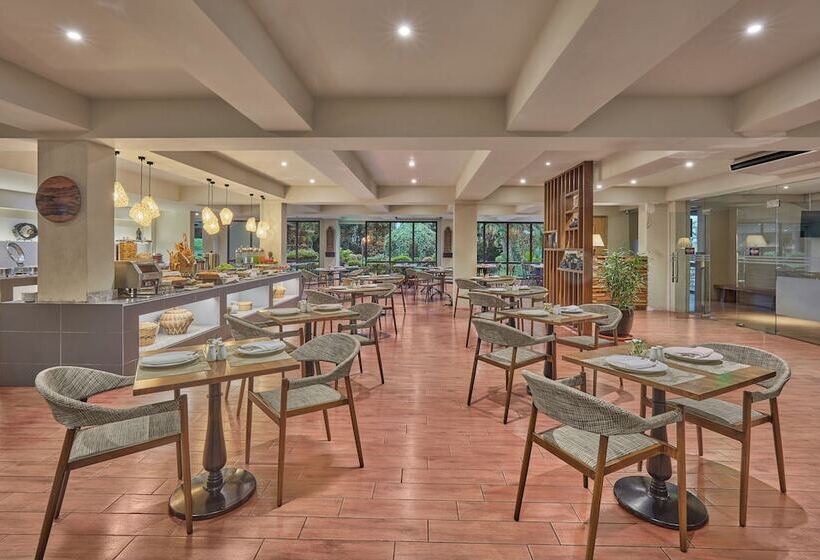 ホテル Holiday Inn & Suites Batangas Limapark, An Ihg