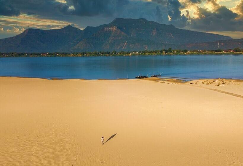 هتل La Folie Lodge