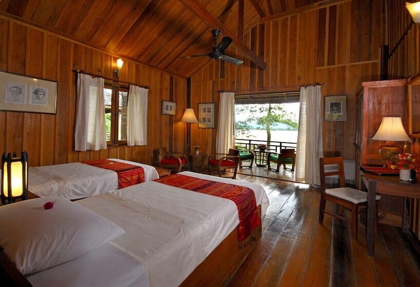 هتل La Folie Lodge